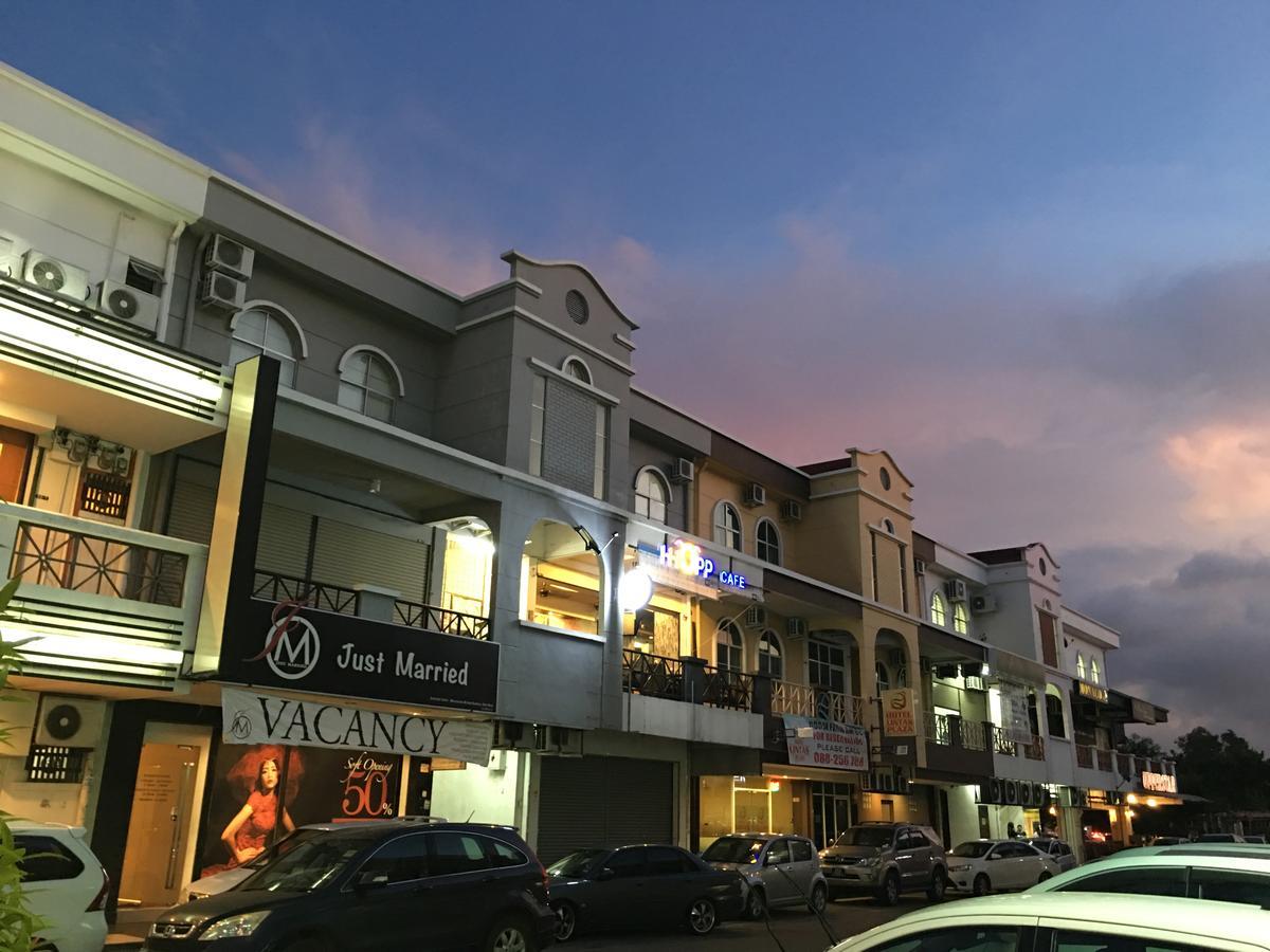 Lintas Plaza Hotel Kota Kinabalu Exterior photo
